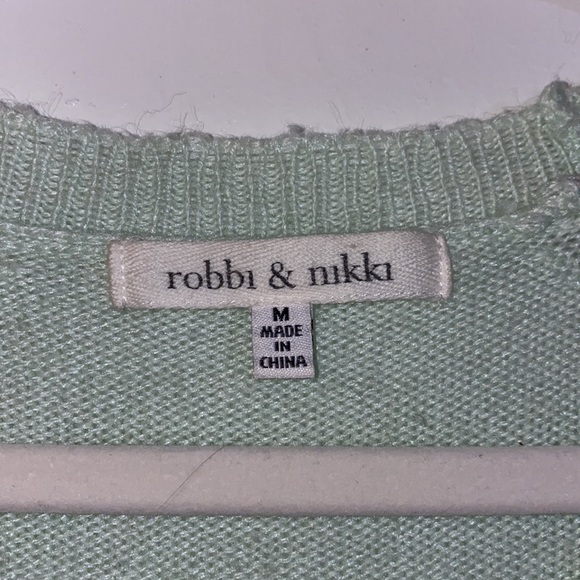 Robbi & Nikki Sweater Size M - Picture 6 of 10